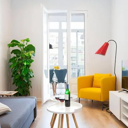 Beautiful 4Bd 4Ba Apartment In Eixample District Barcelona Exterior photo